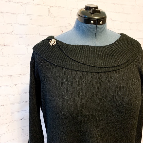 Laura Long Sleeve Cozy Sweater - Picture 2 of 9